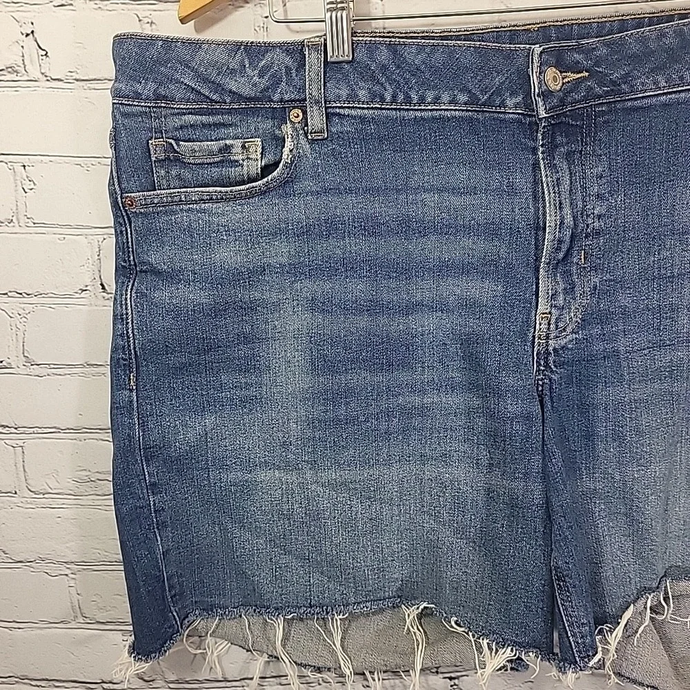 Old Navy‎ O.G. Mid Rise Shorts Plus Size 20 Womens Cutoffs